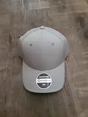 Taylormade Classic Solid Light Grey Performance Golf Flexfit cap hat Nwt S/M