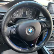 PU Carbon Fiber&Leather Steering Wheel Hand-stitch on Wrap Cover For BMW E90 E92