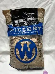 Premium Hickory BBQ Smoking Chips 180 cu in for Grilling Flavor Enhancement
