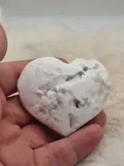 65g Druzy White Snow Agate Heart Palm Stone Crystal sphere Tower Gemstone