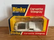 Dinky Toys 221 - Chevrolet Corvette - Meccano Ltd England Die Cast - NOS.