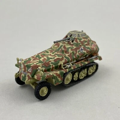 Built 1/72 Scale Hand Painted German Tank Sd.Kfz. 250 Revell, World War II
