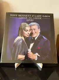 在飛比找Yahoo!奇摩拍賣優惠-【二手】 【現貨】Tony Bennett & Lady G