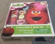 Sesame Street Elmo 6 Piece Bath & Body Set NEW