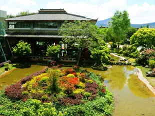 麗江官房大酒店花園別墅Lijiang Guanfang Hotel Garden Villas