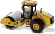 1:50 Scale Caterpillar Diecast Compactor - Exceptional Detailing & Craftsmanship