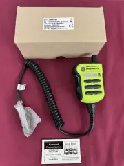 NEW MOTOROLA PMMN4106 GREEN w/ CHANNEL KNOB XE500 REMOTE SPEAKER MICROPHONE APX