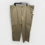Men’s Cabela’s hiker Pants ultimate comfort cargo pants tan size 48/30 New