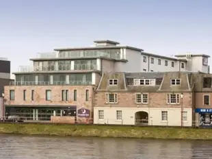 因弗内斯中心普瑞米尔客栈 - 尼斯河Premier Inn Inverness Centre - River Ness