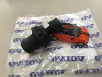 在飛比找Yahoo!奇摩拍賣優惠-後箱蓋防撞橡皮 緩衝器 VOLVO C30 V40 V60 