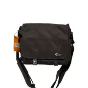 Lowepro Urban Reporter 150 Messenger Camera Bag Black Adjustable Strap ROOMY NWT