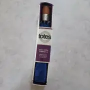 Totes Classic Auto Open Umbrella Blue NIB 42 inch Light Weight Push Button Open