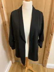 boohoo size 18 black jacket