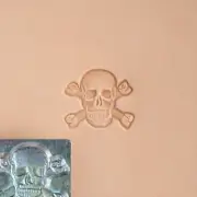 Skull and Crossbones 3-D Leather Stamp Tool 8547-00