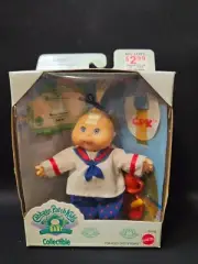 NIB Vintage 1995 Cabbage Patch Kids Kid Collectible Doll Regan Vanessa