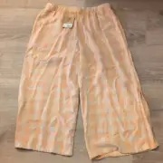 Patagonia wispy green garden island pants size medium