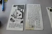 VIETNAM WAR PROPAGANDA LEAFLET 1971 -SOLDIERS W/ CHILD -STAINS - NO CAPTION TOP