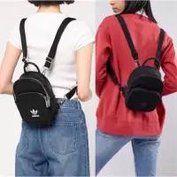 在飛比找蝦皮購物優惠-現貨 Adidas mini backpack 三葉草 黑 