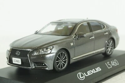 Lexus LS460 F Sport 2015 grey, 03659GR, Kyosho, 1:43