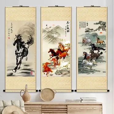 國畫徐悲鴻真跡字畫馬到成功駿馬圖奔馬圖掛畫絲綢卷軸客廳招財畫