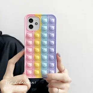 ins可愛小熊彩虹蘋果12promax手機殼減壓iphone11全包6代保護套xr硅膠SE2網紅mini趣味8plus解壓xs女7男12PRO