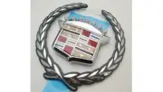 NEW!! Cadillac STS 98 99 00 01 02 03 04!! WREATH & CREST Grille EMBLEM!!