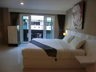 芭達雅水晶套房飯店crystal suites pattaya