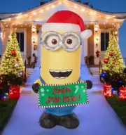 5' ft Inflatable MINIONS ~ KEVIN Santa Hat ~ SANTA STOP HERE Sign ~ 2019 ~ RARE