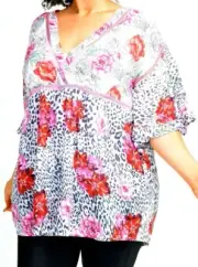 TS TAKING SHAPE VIRTU plus size M / 20 Natural Animal Top batwing NWT rrp$130!