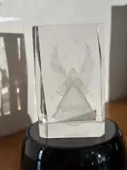 Angel w/Wings Etched Hologram Crystal Glass Multi Colored Base Light Needs 3 AA