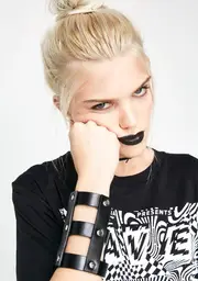 Killa Queen Caged Armband