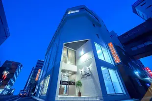 斯特拉塞特公寓CONDOMINIUM STELLASITE