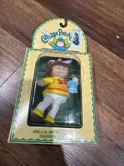 1984 Cabbage Patch Kids Poseable Figure 1st Edition SEALED Girl Deanna Pat