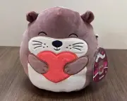 Squishmallows New 8” Joanne NWT Sea Otter Plush Holding Heart Love Birthday