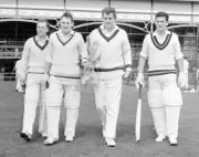 Geoff Boycott Ray Illingworth AG Nicholson and Jimmy Binks 1964 Old Photo