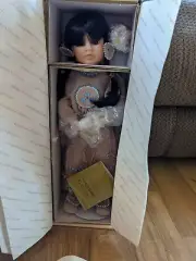 Vintage 1991 Georgetown Collection Many Stars American Diary Doll