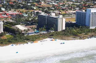 Hilton Marco Island Beach Resort and Spa