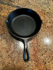 QTY=2 Lodge skillet 7" Cast Iron Skillet