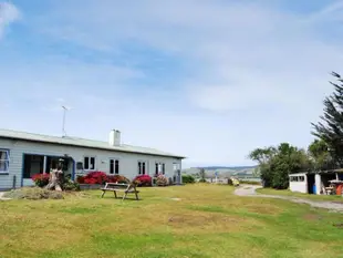 蘇拉特海灣小屋及背包客青年旅館