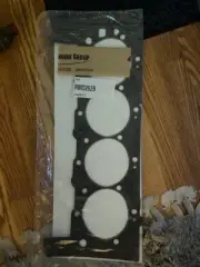 NEW Crusader Gasket 8.1L Cylinder Head Right RM0262B Original Stock