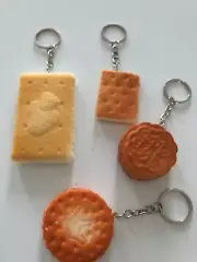 4x Cute Biscuit Moon cakes Snack Squishies BAKERY Keyring key bag tag holder toy