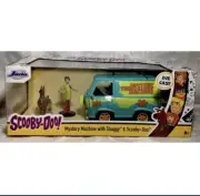 JADA 1:24 SCOOBY-DOO MYSTERY MACHINES WITH SCOOBY & SHAGGY FIGURES
