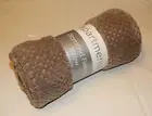 Apartmento Taupe Coloured Soft Diamond Fleece Throw Rug 127cm x 152cm New