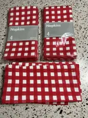 Red And White Cloth Napkins. 12 Napkins