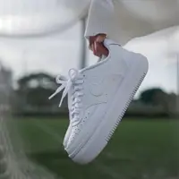 在飛比找PopChill優惠-[二手] NIKE COURT VISION ALTA 厚底