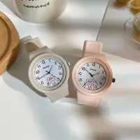 在飛比找Yahoo!奇摩拍賣優惠-山茶花新款手錶女森系ins高顏值氣質百搭小眾簡約可愛軟妹石英