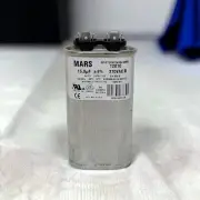 Mars 12010 Motor Run Capacitor, 15 MFD, 370 Volt Oval Brand New