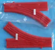 HORNBY THOMAS THE TANK ENGINE X3769 RIGHT HAND POINTS x2 RED PLASTIC eg R715 etc
