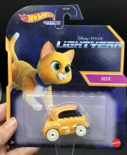 Hot Wheels Disney Pixar Lightyear Character Car Sox 2022 Movie