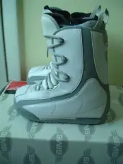 New White and Gray Sims Sage Snowboard Snow Board Boots Womens Sz 7